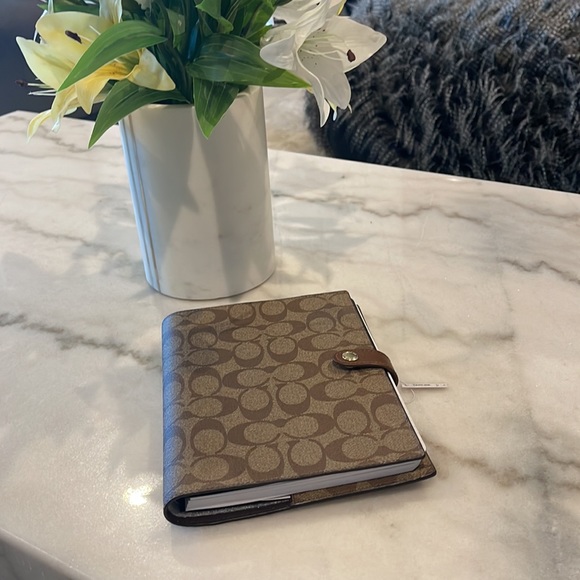 New COACH Signature Canvas Notebook , planner, journal, diary beige brown - Picture 8 of 13